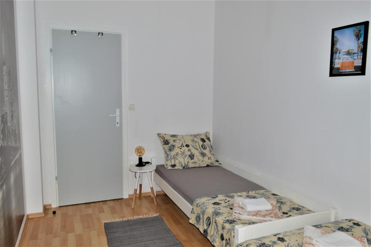 Apartman Luka Каштела Экстерьер фото